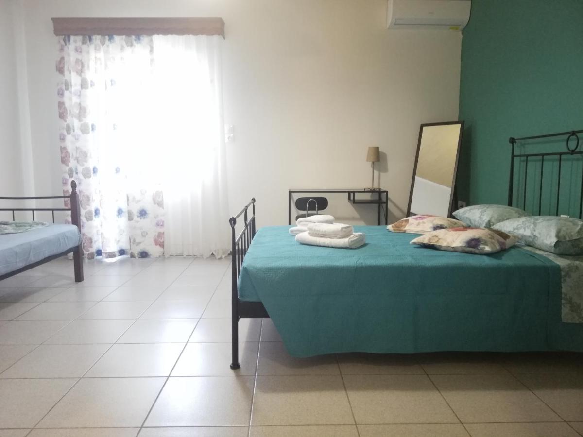 شقة Corner House ليبتوكاريا المظهر الخارجي الصورة