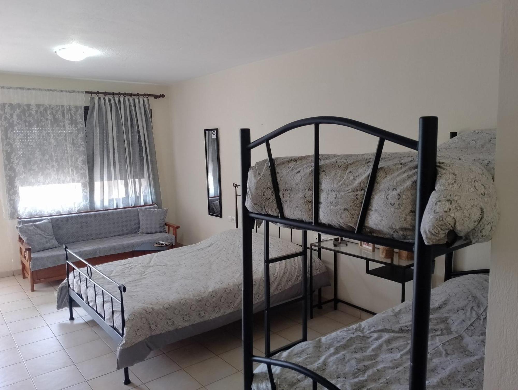 شقة Corner House ليبتوكاريا الغرفة الصورة